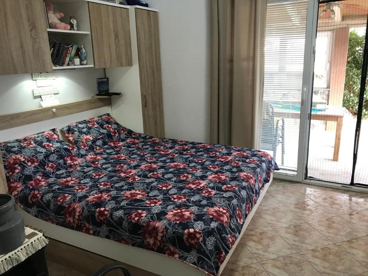 Botic Apartments سيلو المظهر الخارجي الصورة