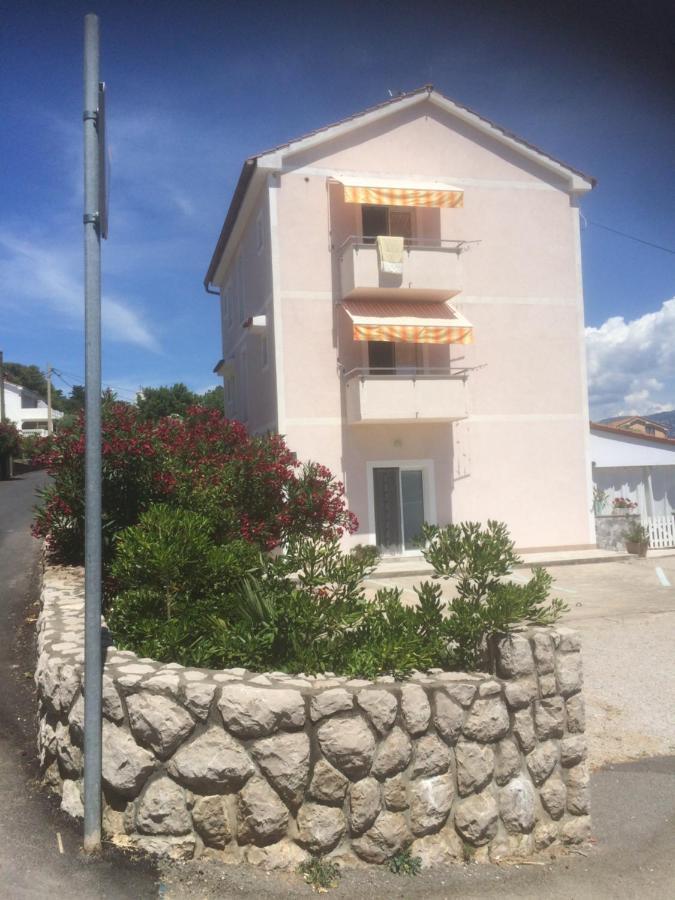 Botic Apartments سيلو المظهر الخارجي الصورة