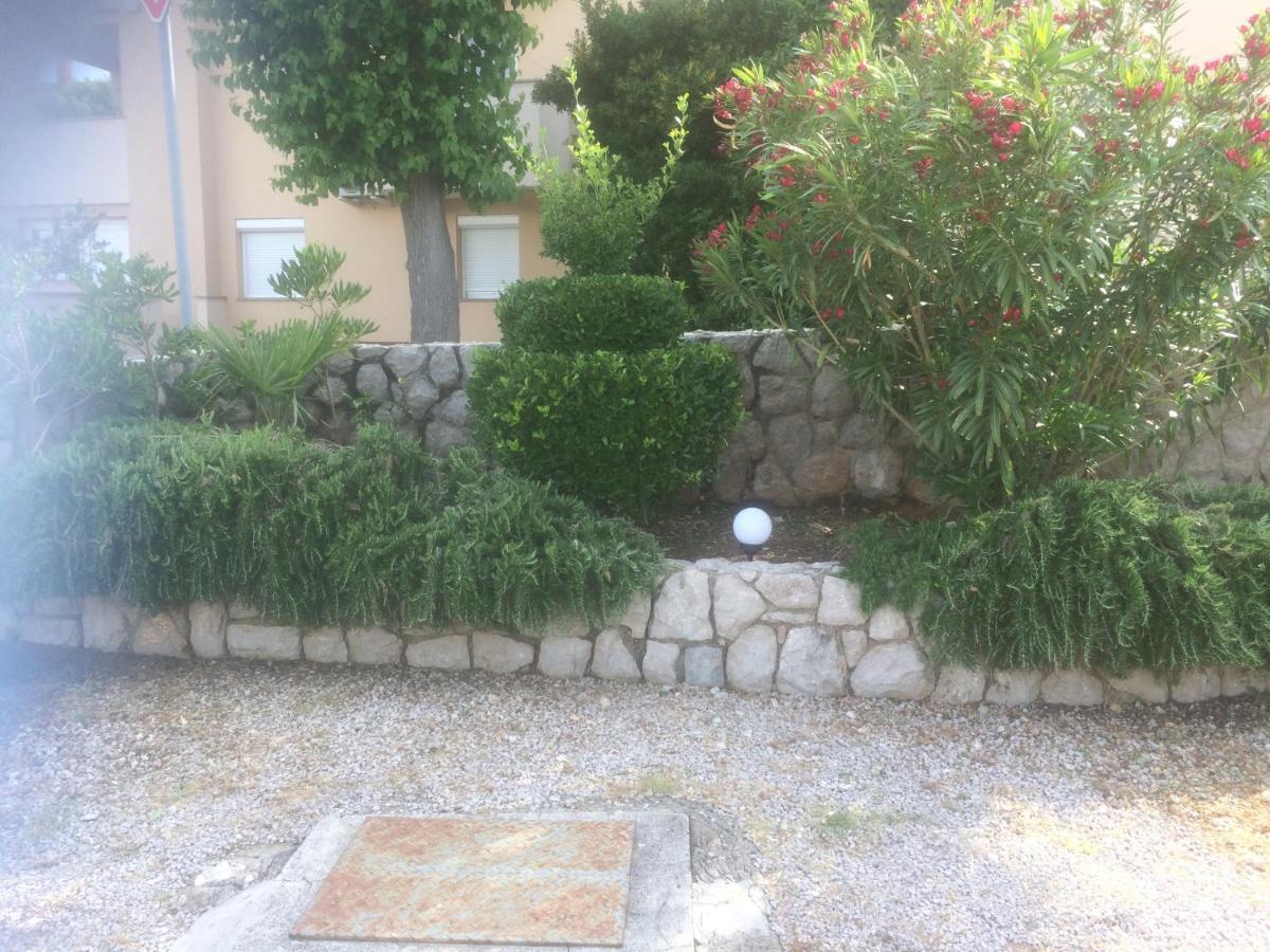Botic Apartments سيلو المظهر الخارجي الصورة