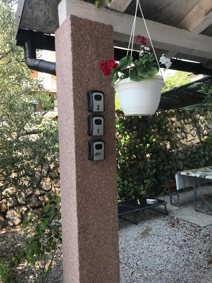 Botic Apartments سيلو المظهر الخارجي الصورة