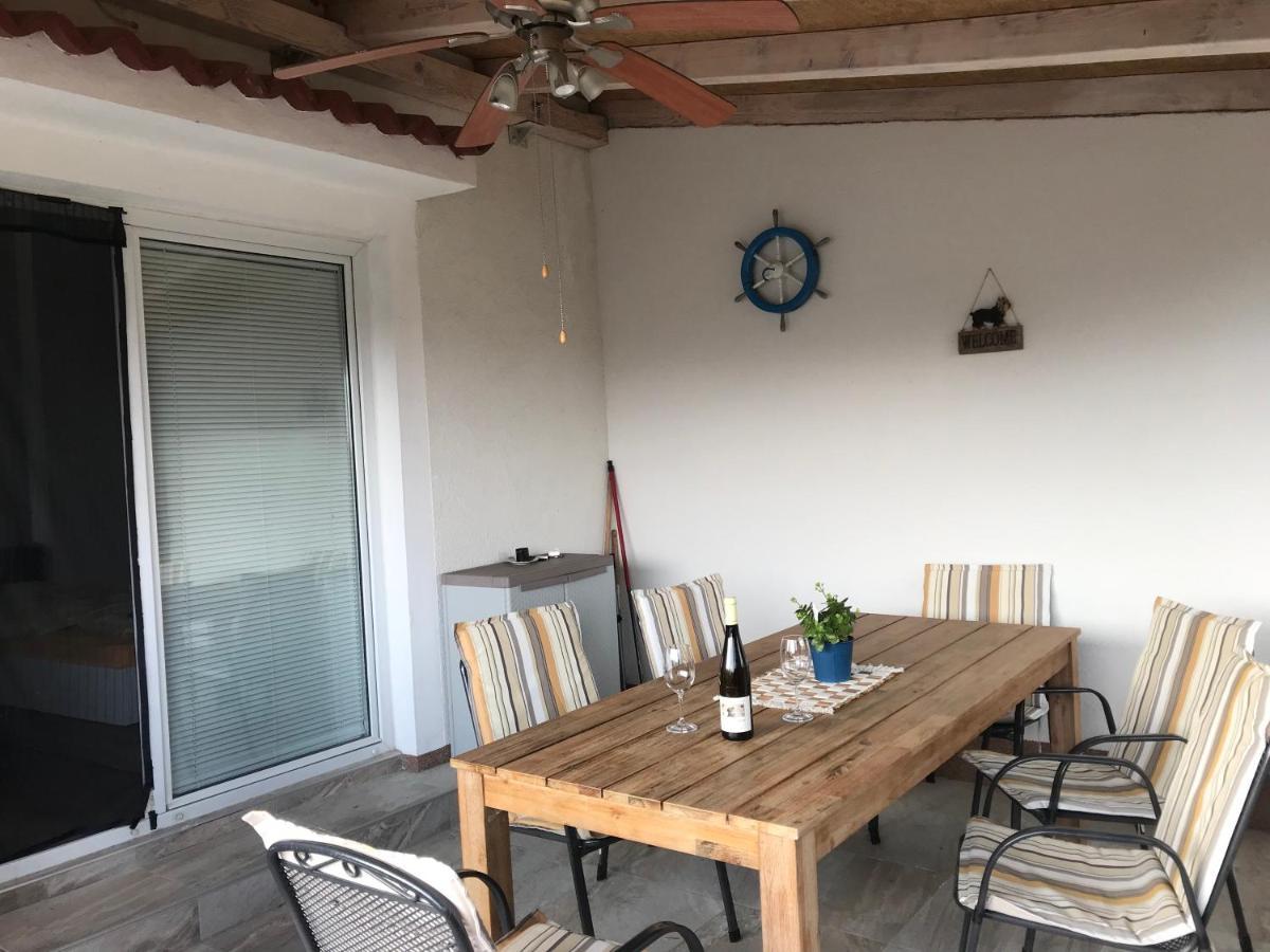 Botic Apartments سيلو المظهر الخارجي الصورة